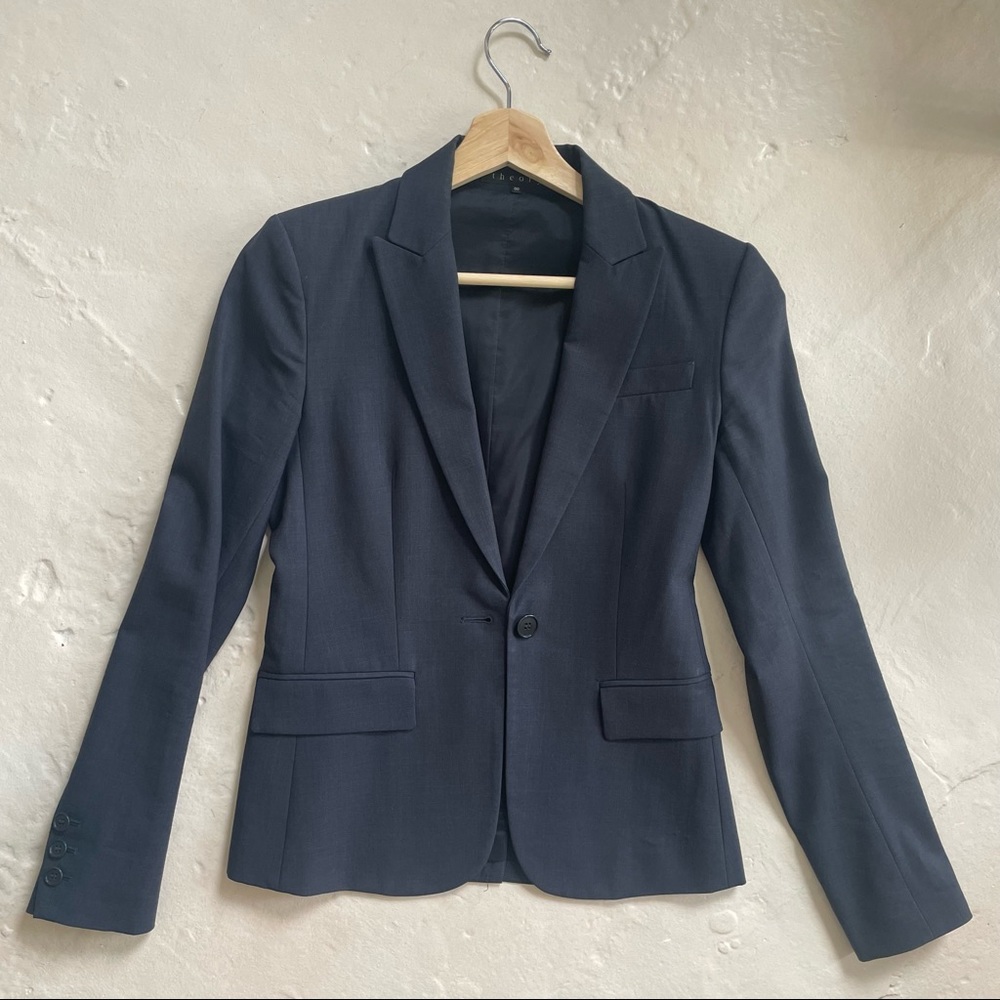 Theory navy blazer